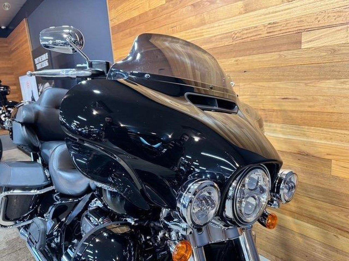 2018 HARLEY-DAVIDSON FLHTK ULTRA LIMITED CRUISER