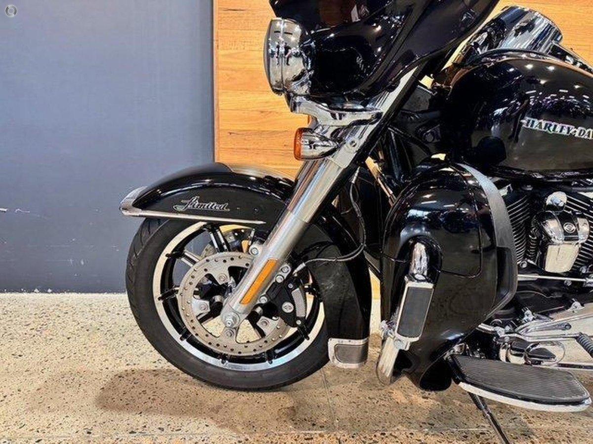 2018 HARLEY-DAVIDSON FLHTK ULTRA LIMITED CRUISER