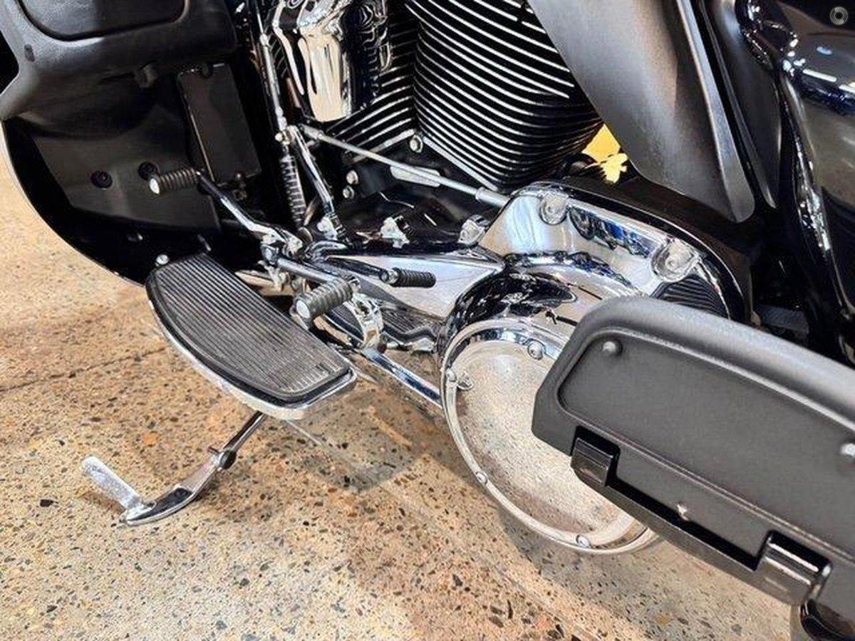 2018 HARLEY-DAVIDSON FLHTK ULTRA LIMITED CRUISER