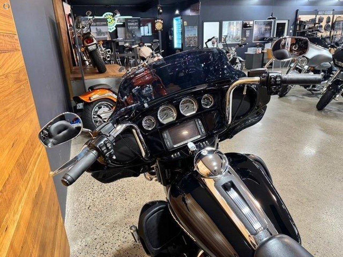 2018 HARLEY-DAVIDSON FLHTK ULTRA LIMITED CRUISER