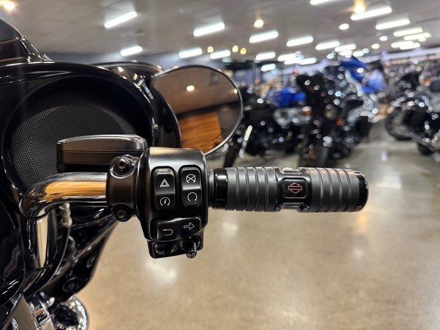 2023 HARLEY-DAVIDSON FLHXS STREET GLIDE SPECIAL CRUISER