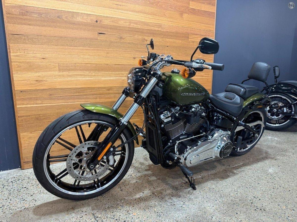 2022 HARLEY-DAVIDSON FXBRS BREAKOUT (114) CRUISER