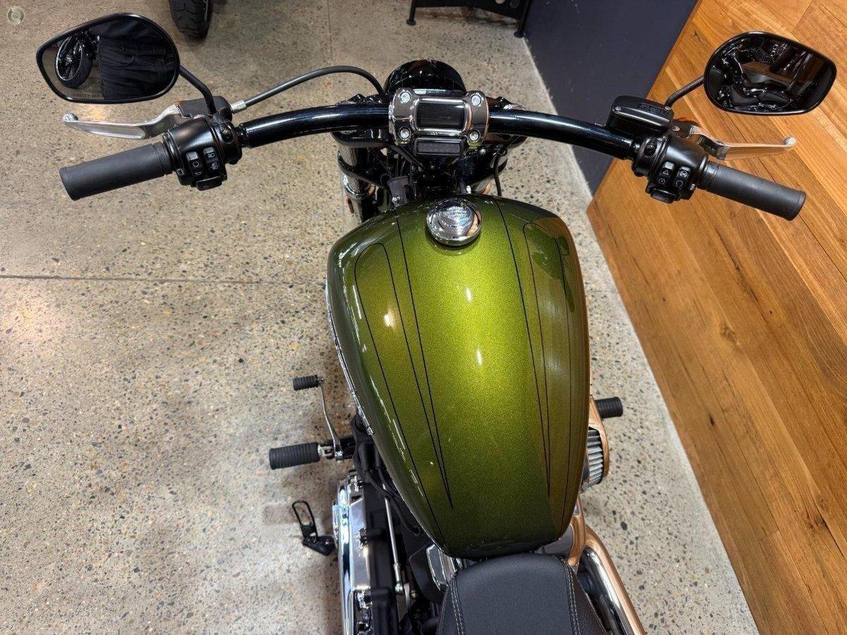 2022 HARLEY-DAVIDSON FXBRS BREAKOUT (114) CRUISER