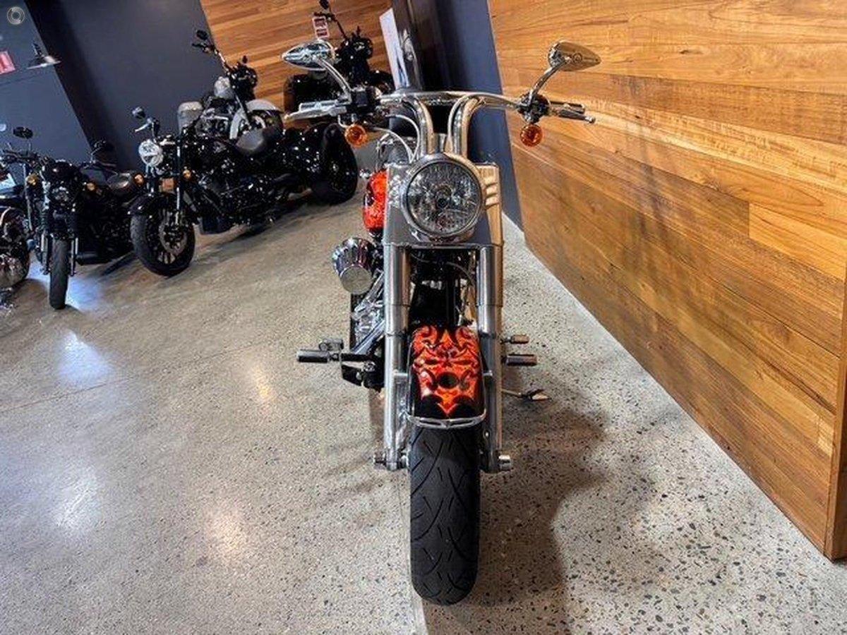 2010 HARLEY-DAVIDSON FLSTF FAT BOY CRUISER