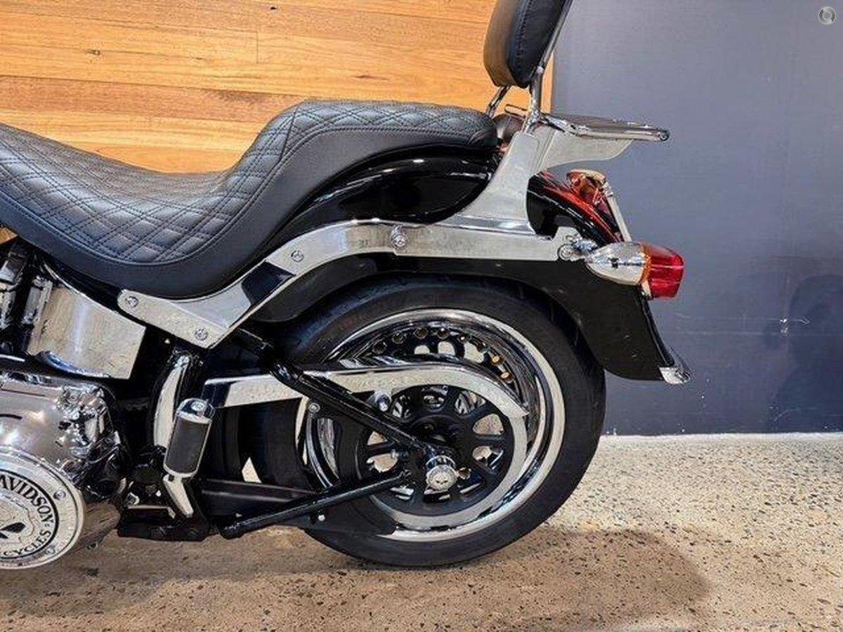 2010 HARLEY-DAVIDSON FLSTF FAT BOY CRUISER
