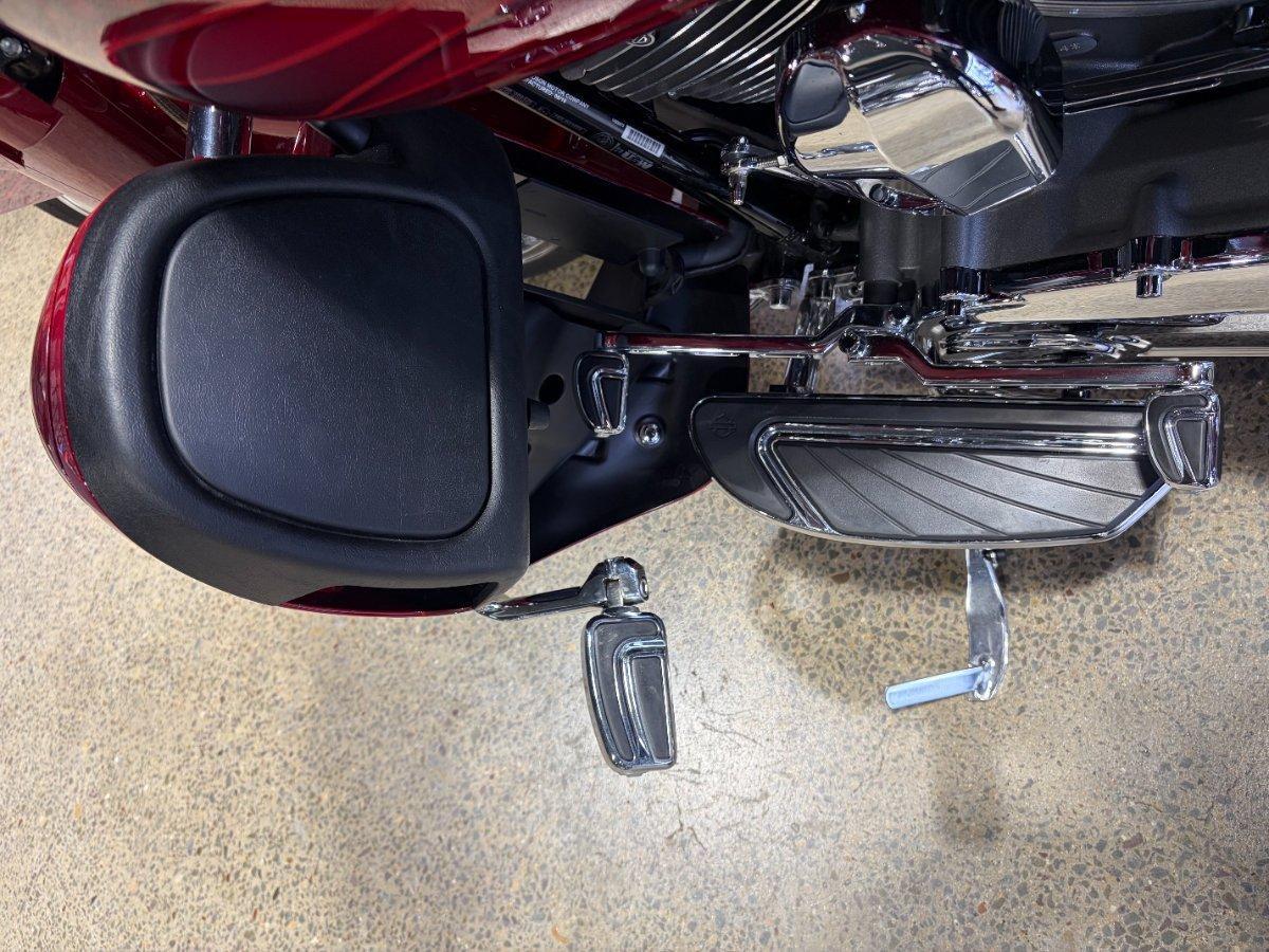 2016 HARLEY-DAVIDSON FLHXSE CVO STREET GLIDE CRUISER