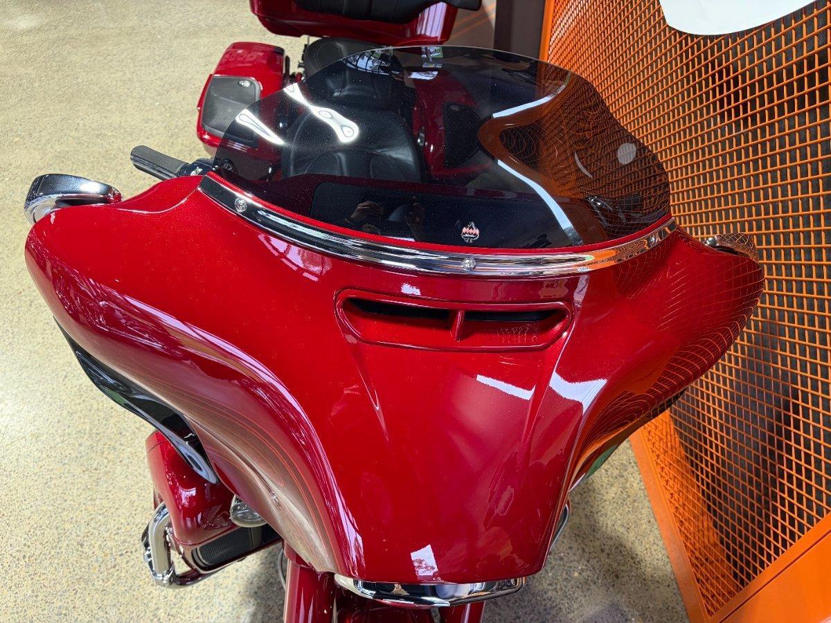 2016 HARLEY-DAVIDSON FLHXSE CVO STREET GLIDE CRUISER
