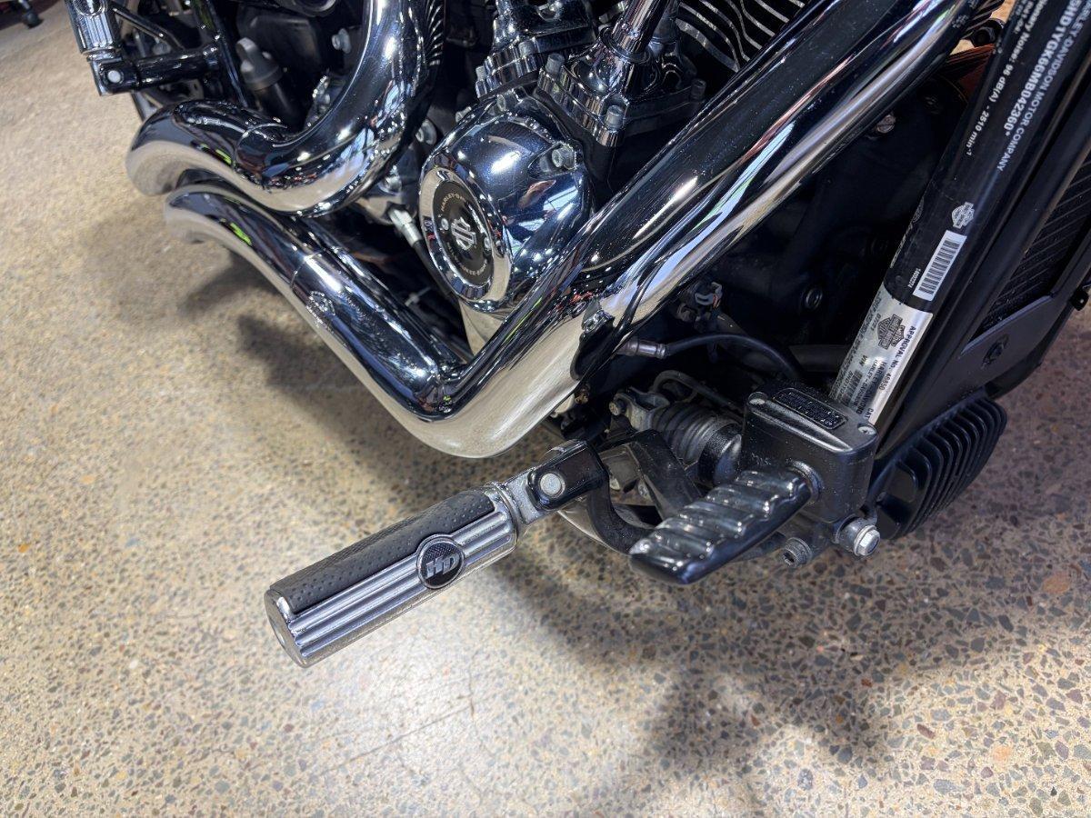 2021 HARLEY-DAVIDSON FLFBS FAT BOY (114) CRUISER