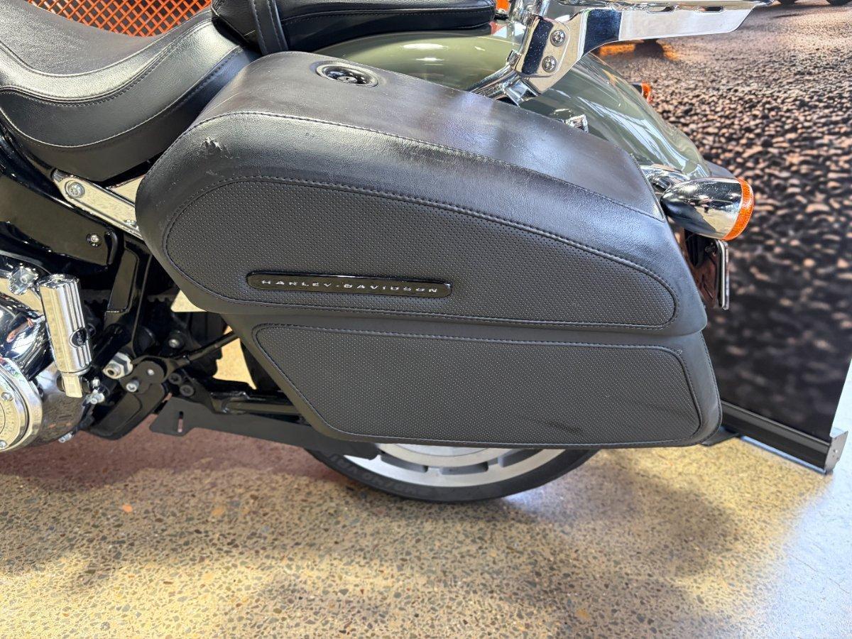 2021 HARLEY-DAVIDSON FLFBS FAT BOY (114) CRUISER