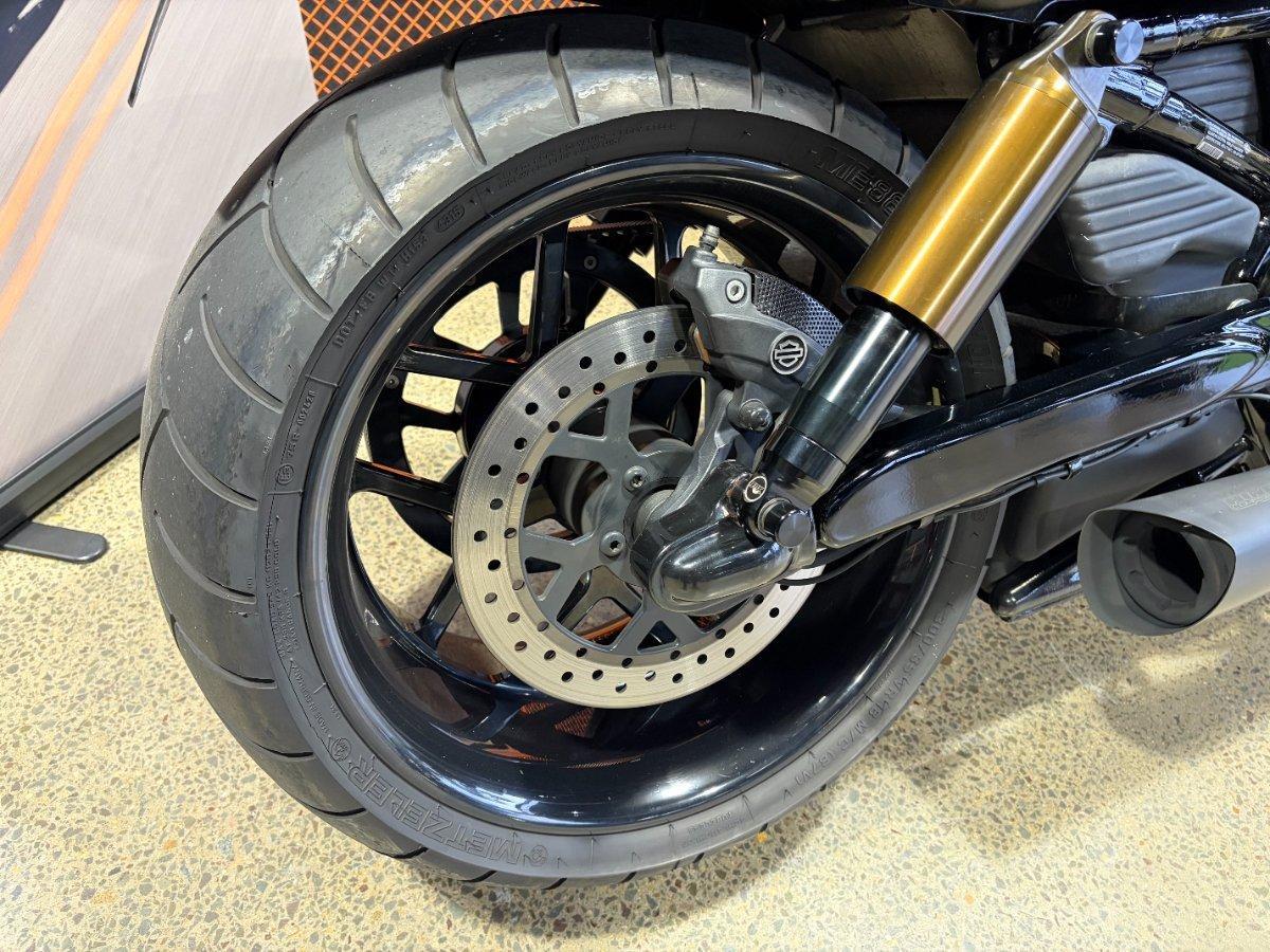 2016 HARLEY-DAVIDSON VRSCDX NIGHT ROD SPECIAL CRUISER