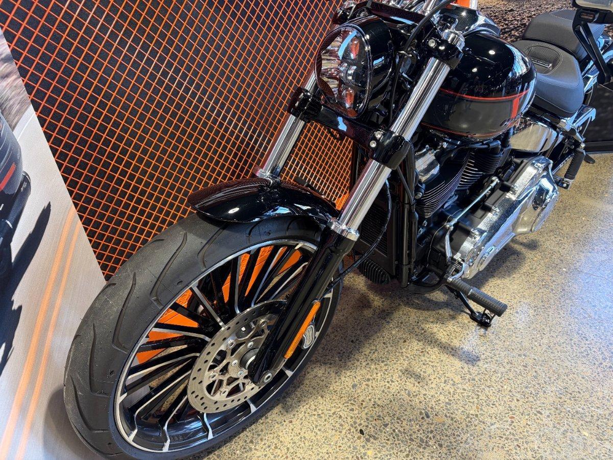 2024 HARLEY-DAVIDSON FXBR BREAKOUT (117) CRUISER