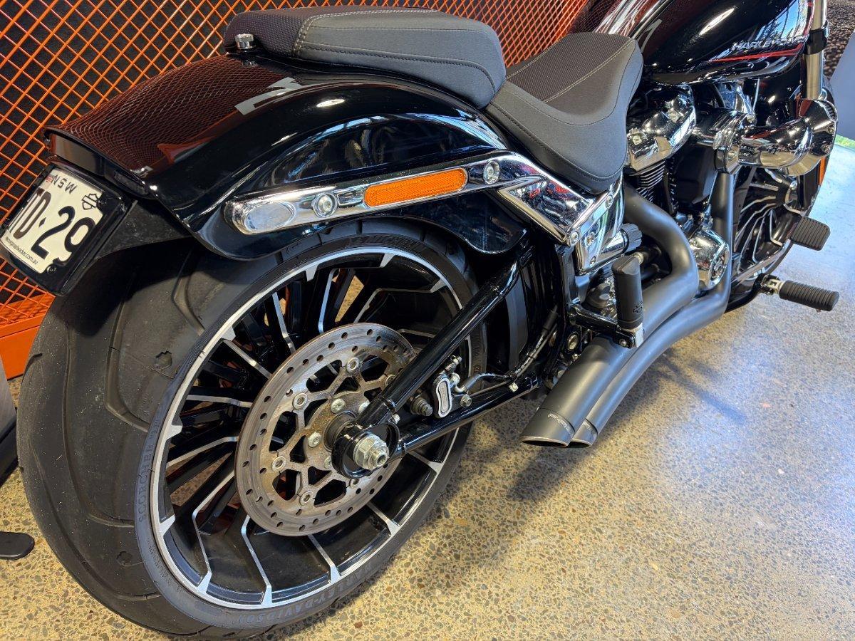 2024 HARLEY-DAVIDSON FXBR BREAKOUT (117) CRUISER