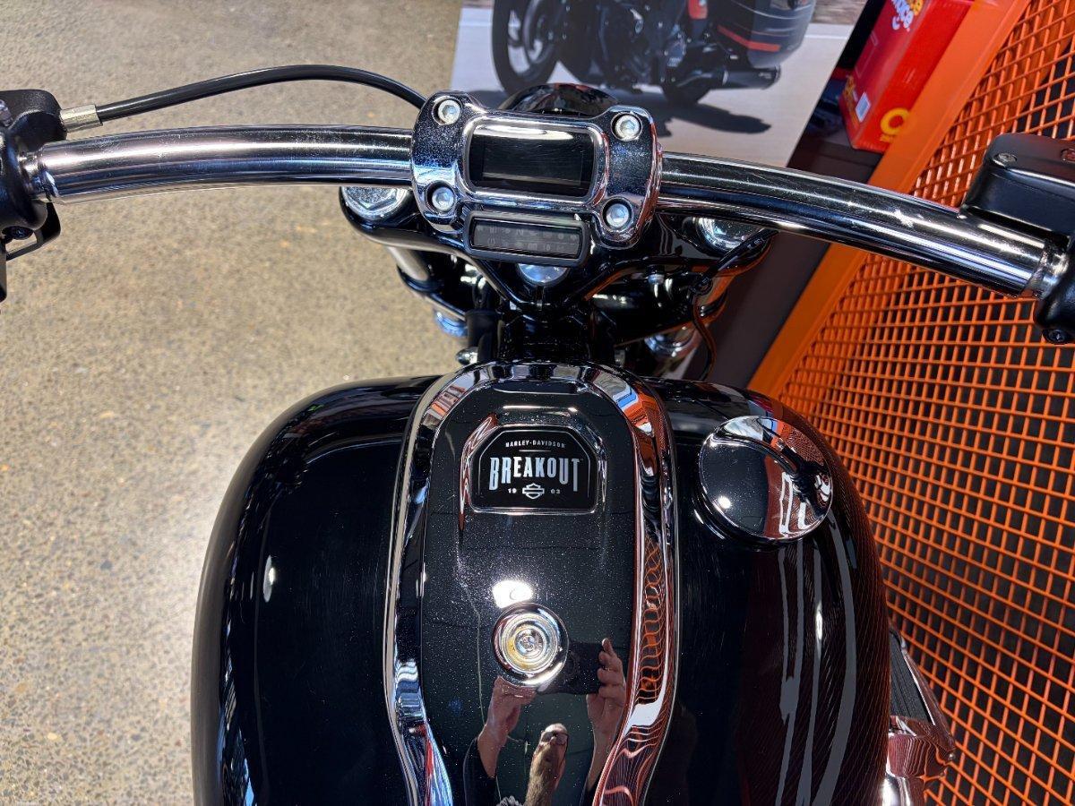 2024 HARLEY-DAVIDSON FXBR BREAKOUT (117) CRUISER