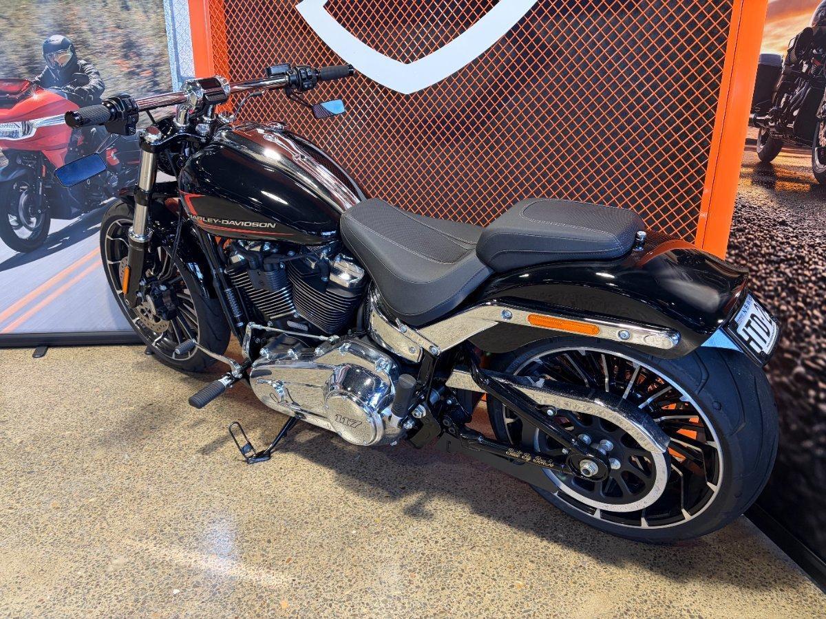 2024 HARLEY-DAVIDSON FXBR BREAKOUT (117) CRUISER
