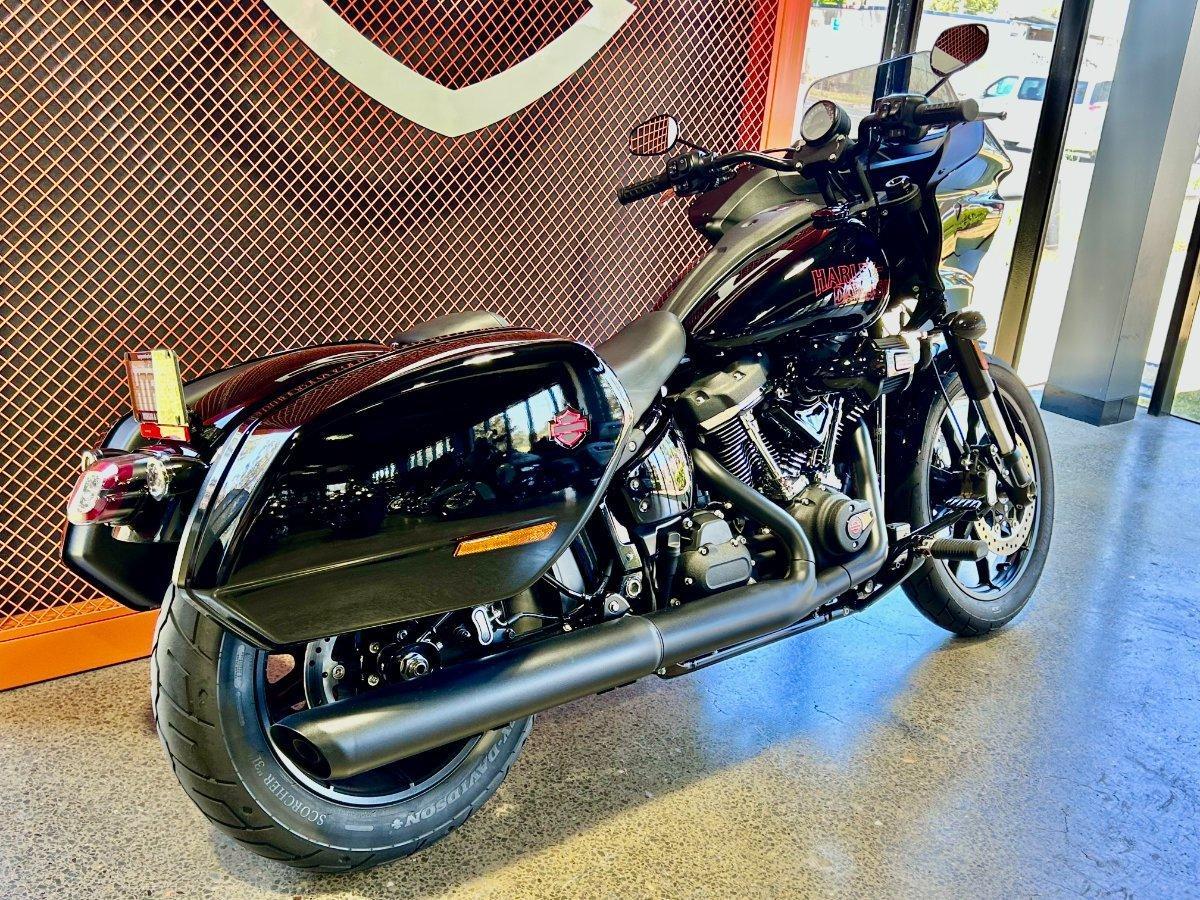 2026 HARLEY-DAVIDSON FXLRST LOW RIDER ST (117) CRUISER