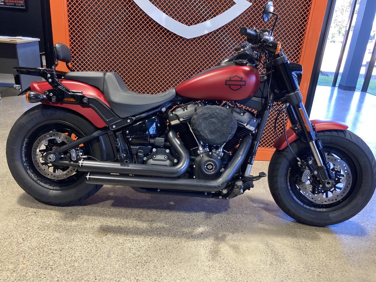 2019 HARLEY-DAVIDSON FXFBS FAT BOB (114) CRUISER