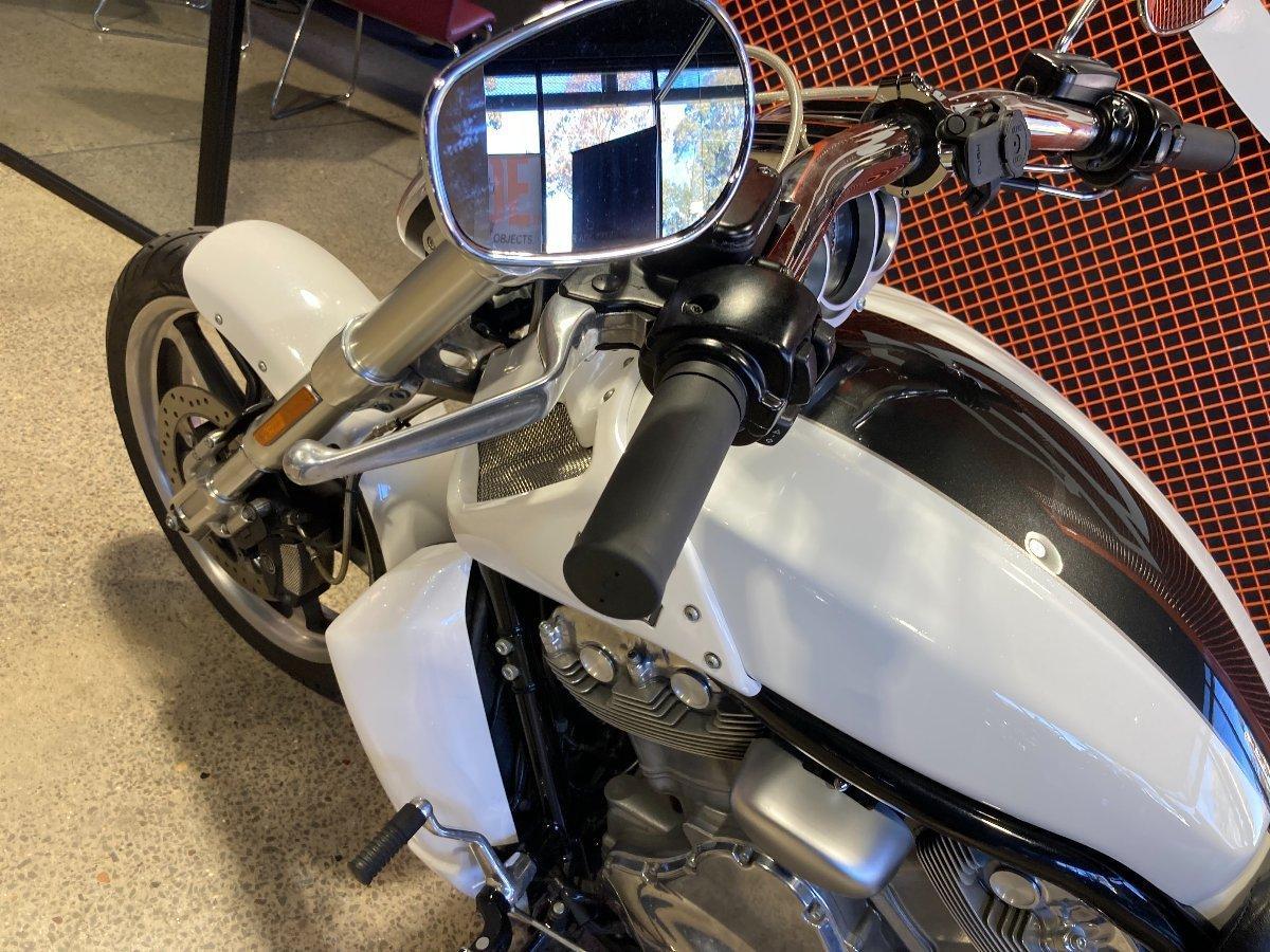2015 HARLEY-DAVIDSON VRSCF MUSCLE CRUISER