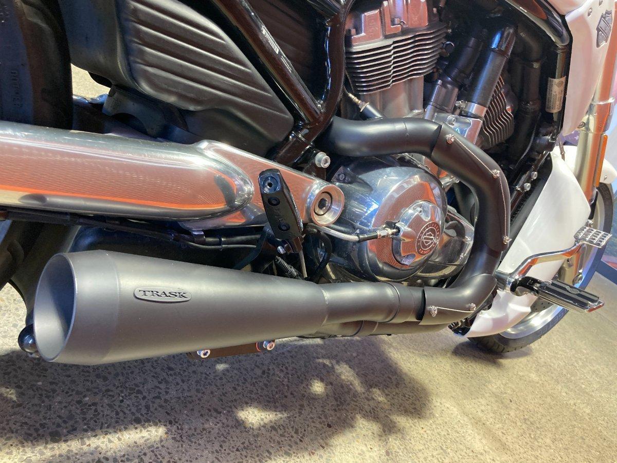 2015 HARLEY-DAVIDSON VRSCF MUSCLE CRUISER