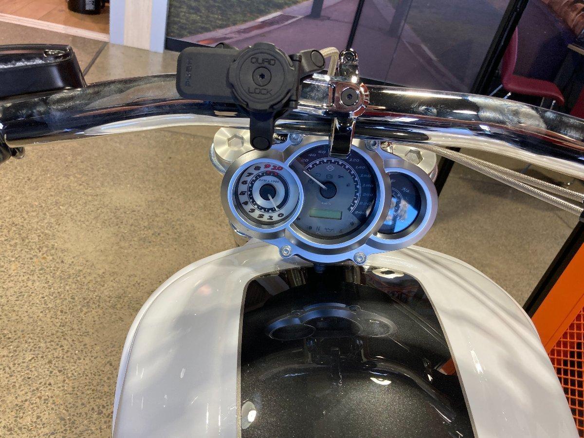 2015 HARLEY-DAVIDSON VRSCF MUSCLE CRUISER