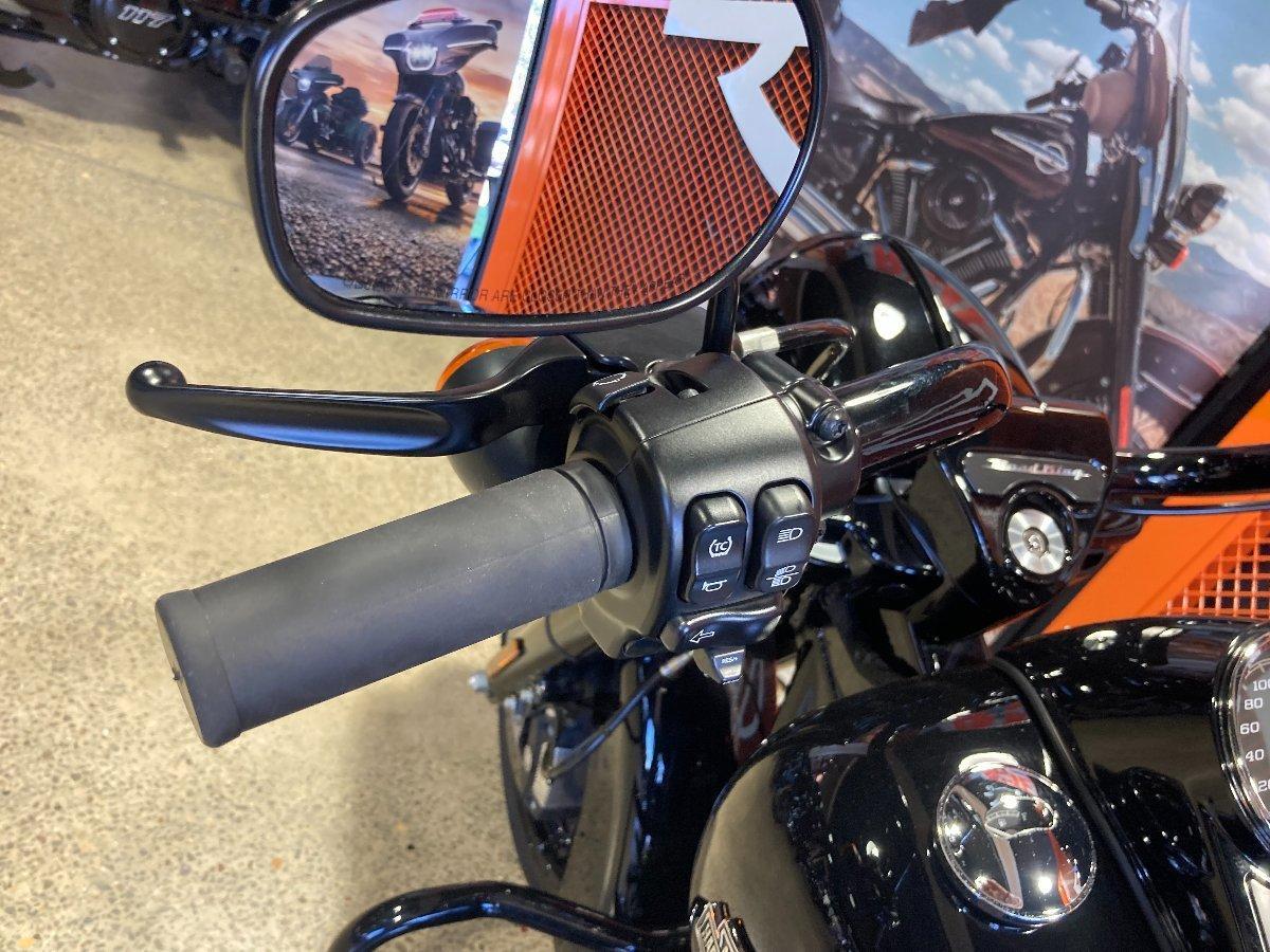 2007 HARLEY-DAVIDSON FXSTB NIGHT TRAIN CRUISER