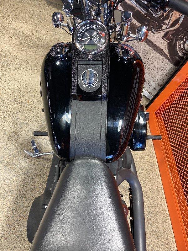 2007 HARLEY-DAVIDSON FXSTB NIGHT TRAIN CRUISER
