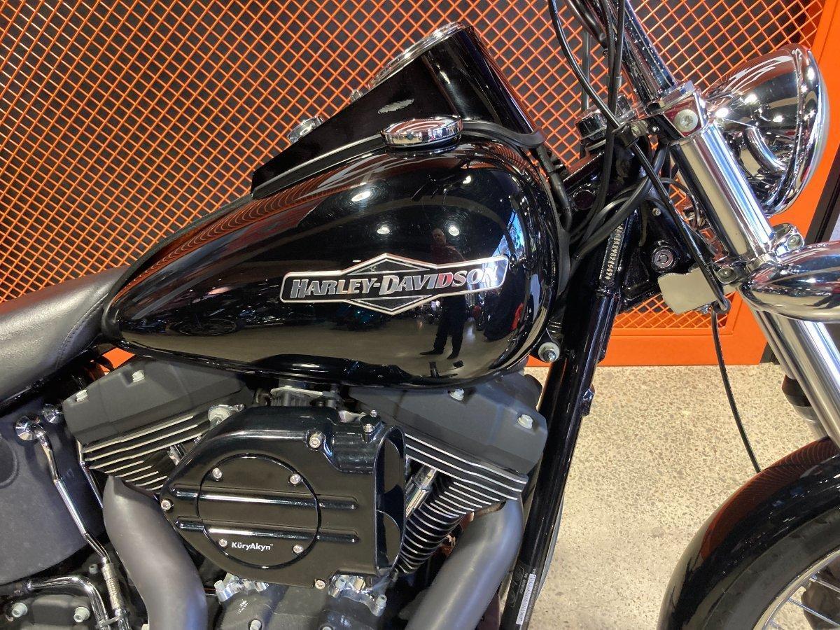 2007 HARLEY-DAVIDSON FXSTB NIGHT TRAIN CRUISER