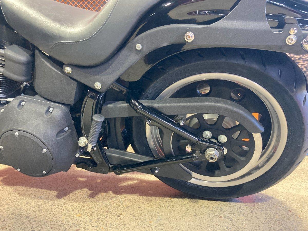 2007 HARLEY-DAVIDSON FXSTB NIGHT TRAIN CRUISER