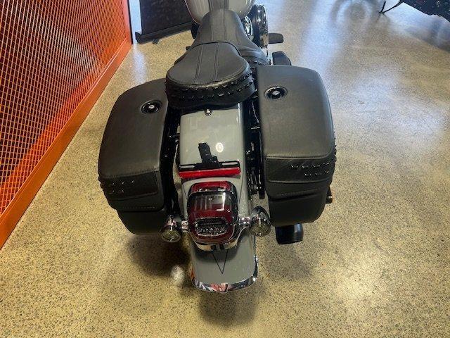 2026 HARLEY-DAVIDSON FLHC HERITAGE CLASSIC (117) CRUISER