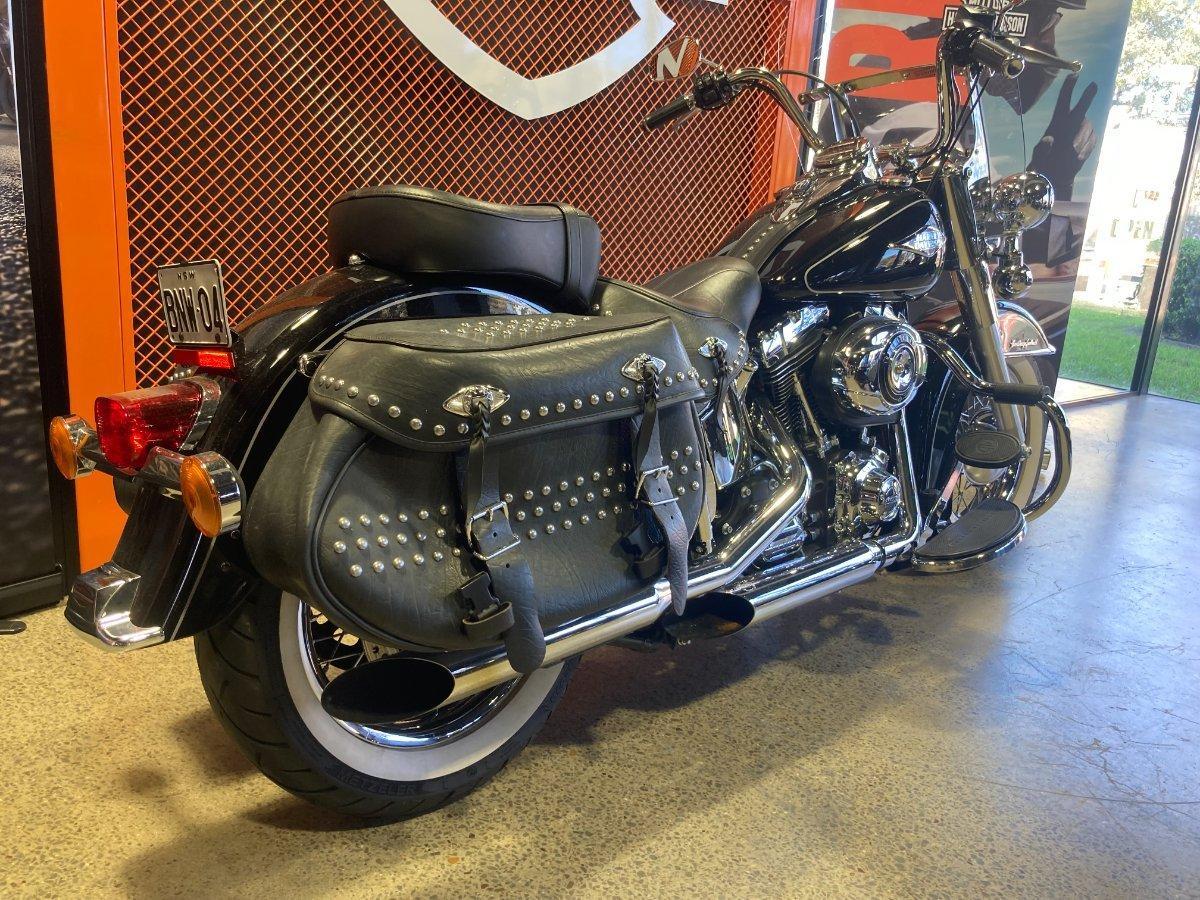 2014 HARLEY-DAVIDSON FLSTC HERITAGE SOFTAIL CLASSIC CRUISER