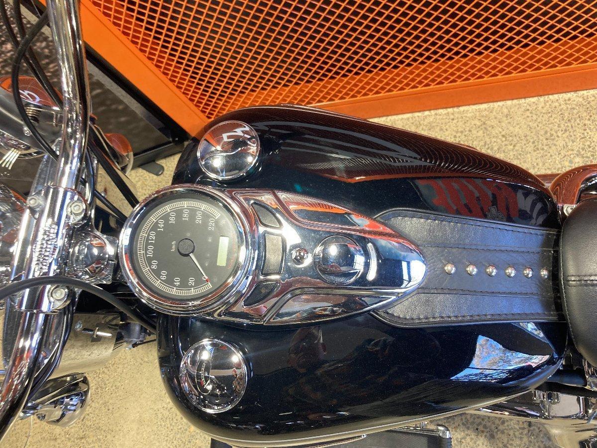 2014 HARLEY-DAVIDSON FLSTC HERITAGE SOFTAIL CLASSIC CRUISER