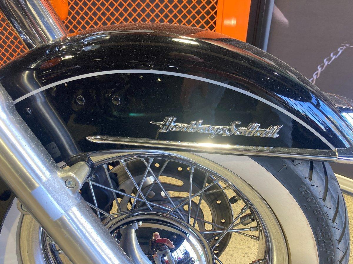 2014 HARLEY-DAVIDSON FLSTC HERITAGE SOFTAIL CLASSIC CRUISER