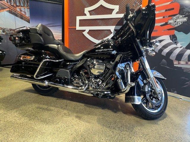 2015 HARLEY-DAVIDSON FLHTK ULTRA LIMITED CRUISER