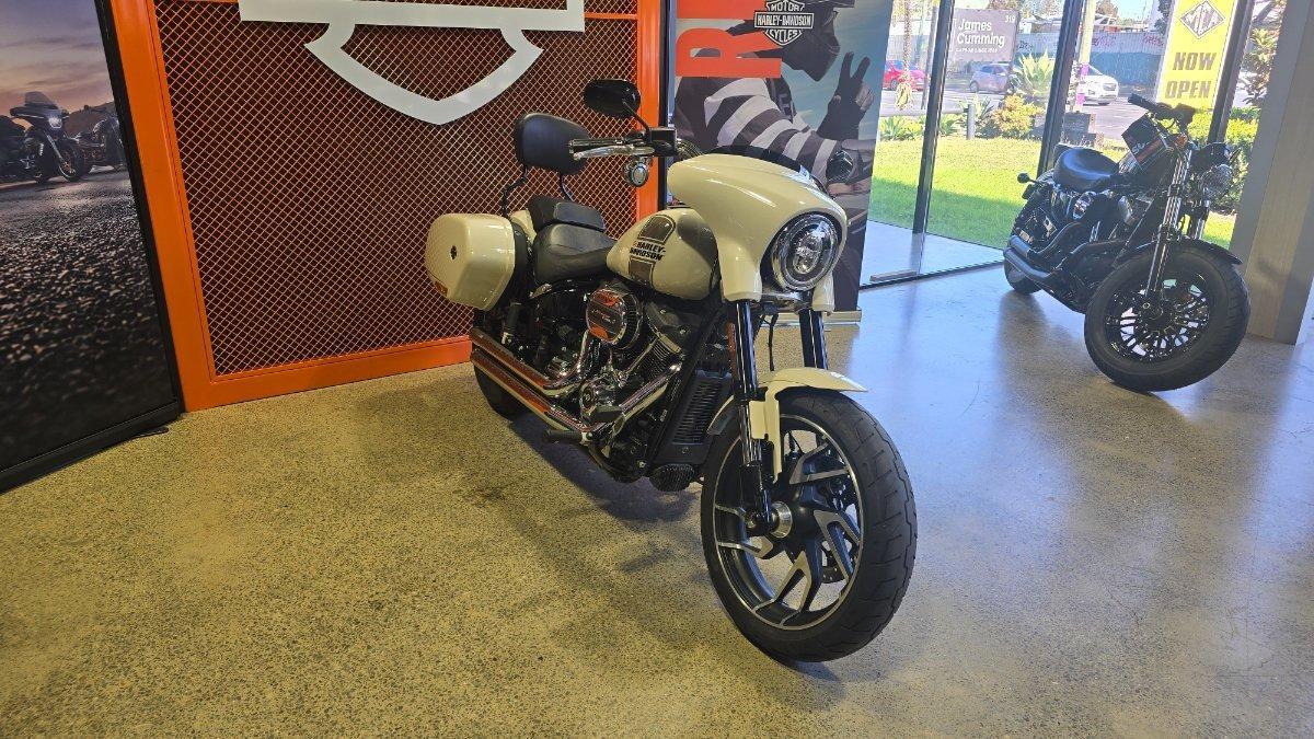 2022 HARLEY-DAVIDSON FLSB SPORT GLIDE (107) CRUISER