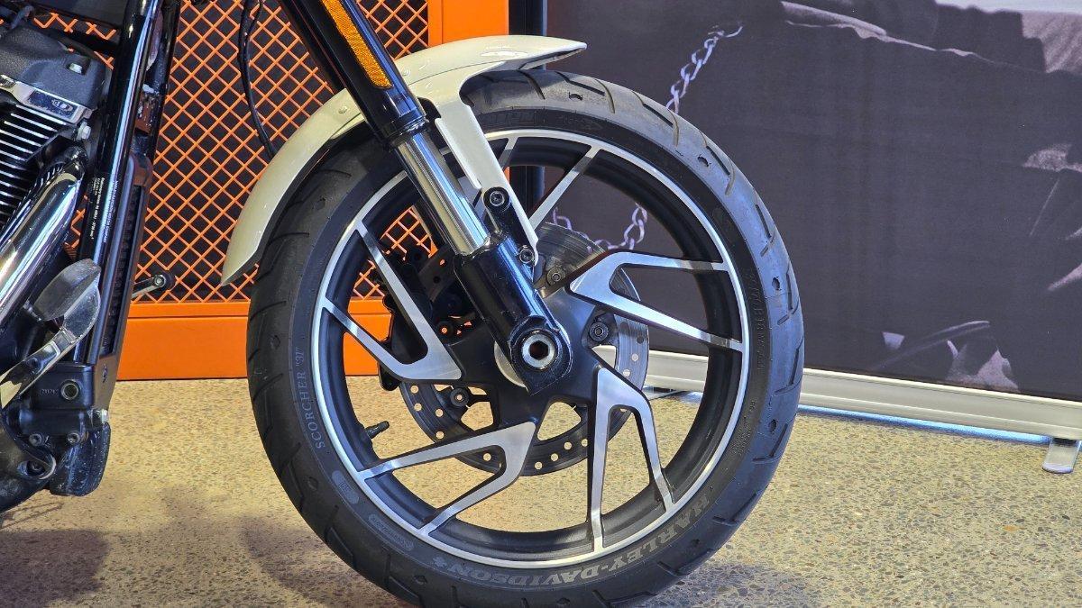 2022 HARLEY-DAVIDSON FLSB SPORT GLIDE (107) CRUISER