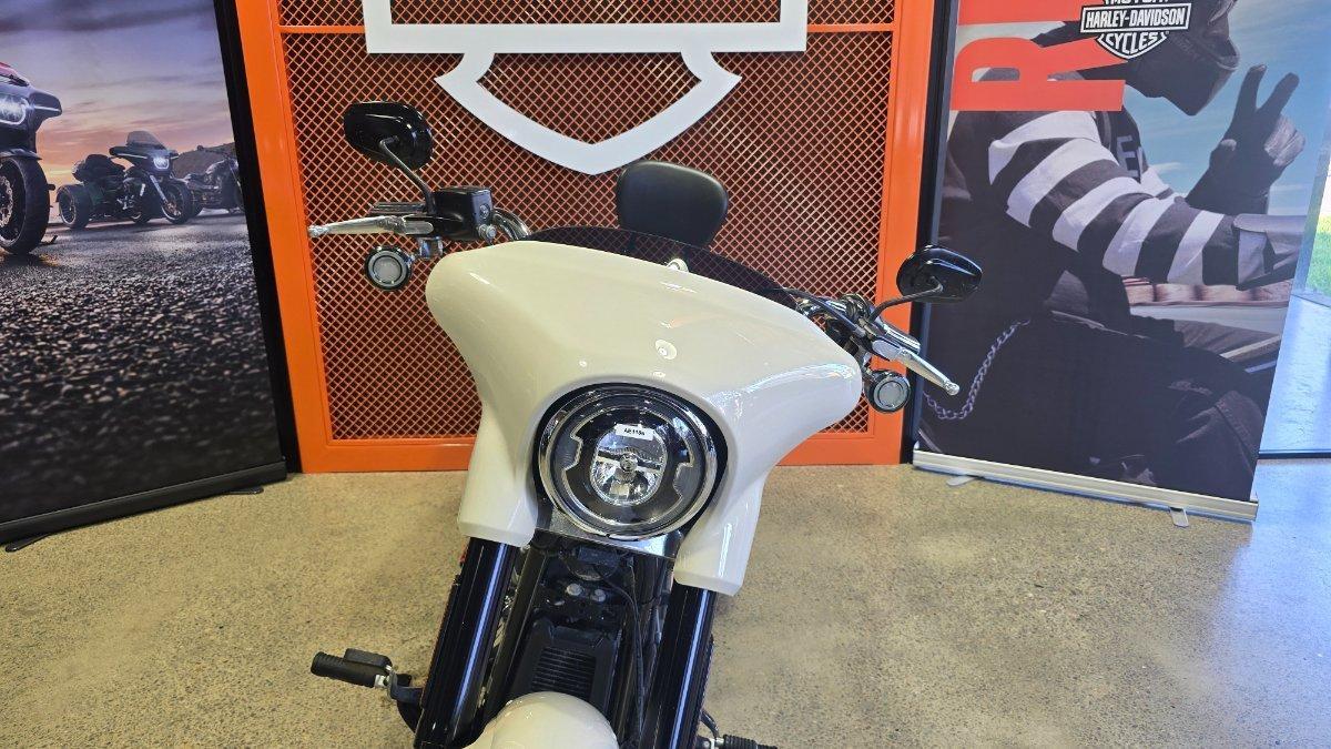 2022 HARLEY-DAVIDSON FLSB SPORT GLIDE (107) CRUISER