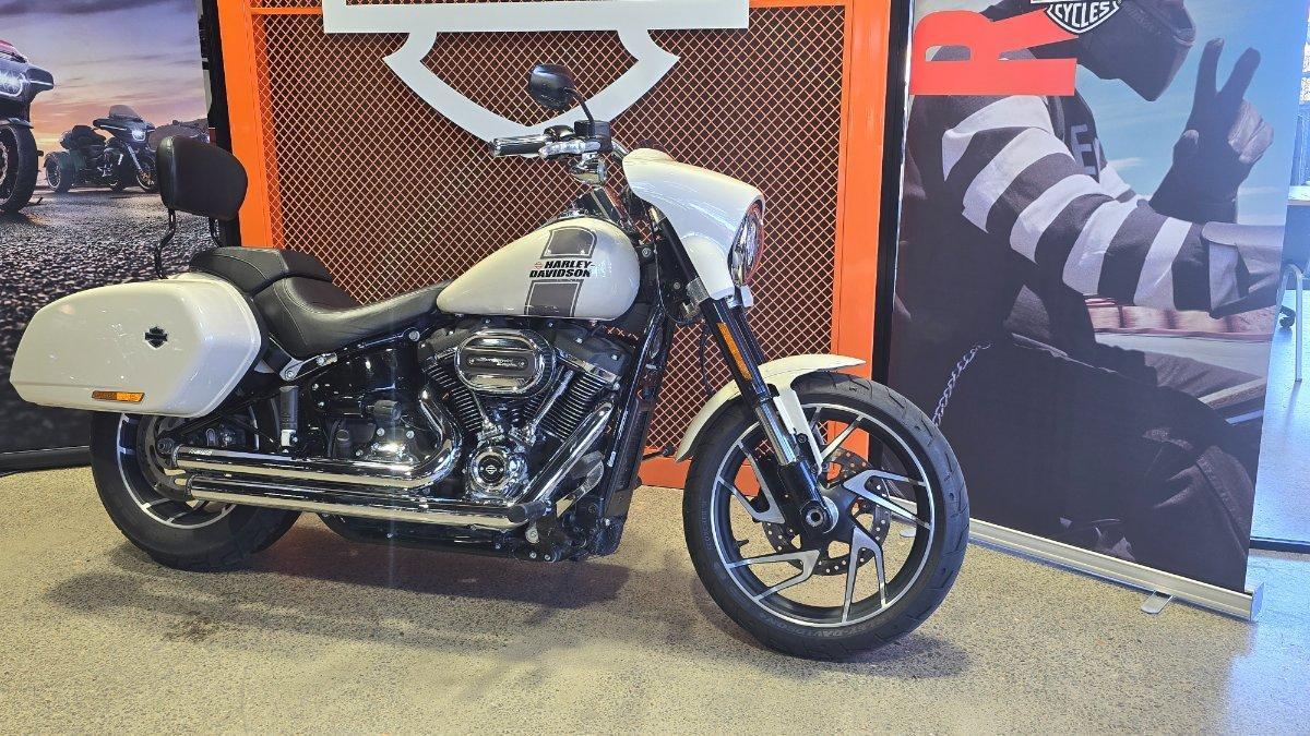 2022 HARLEY-DAVIDSON FLSB SPORT GLIDE (107) CRUISER