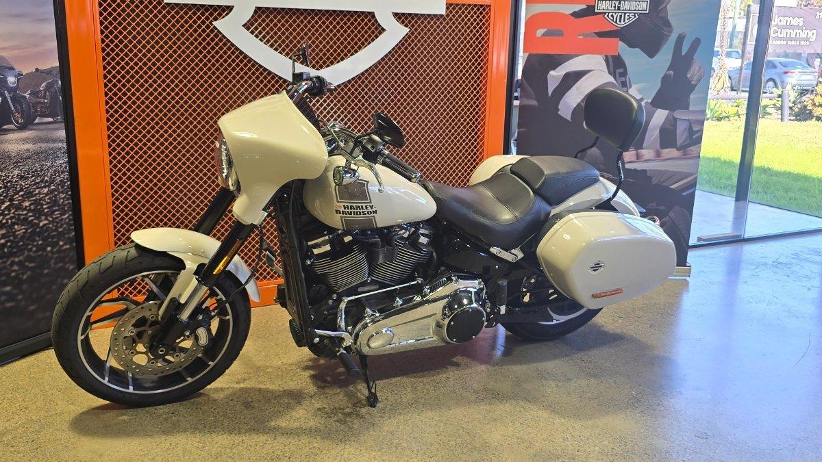 2022 HARLEY-DAVIDSON FLSB SPORT GLIDE (107) CRUISER