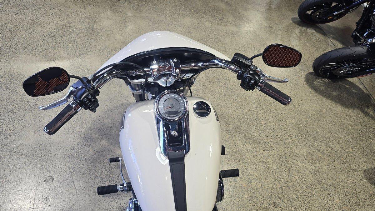 2022 HARLEY-DAVIDSON FLSB SPORT GLIDE (107) CRUISER