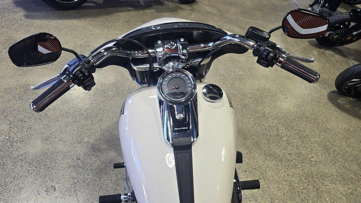 2022 HARLEY-DAVIDSON FLSB SPORT GLIDE (107) CRUISER