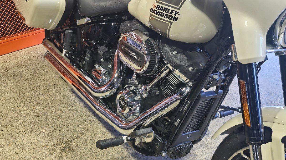 2022 HARLEY-DAVIDSON FLSB SPORT GLIDE (107) CRUISER