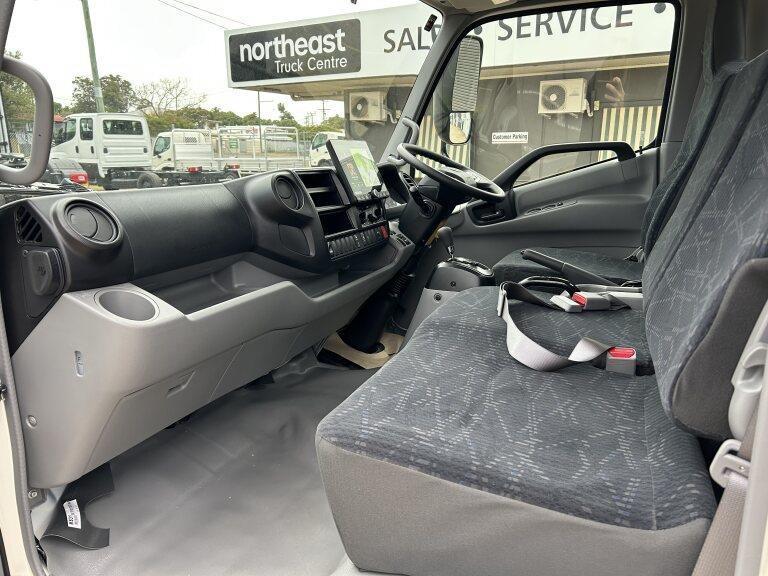 2025 HINO 300 XZU710R MY20 616 3430 WIDE 6 SP AUTO + DOUBLE O/D C/CHAS