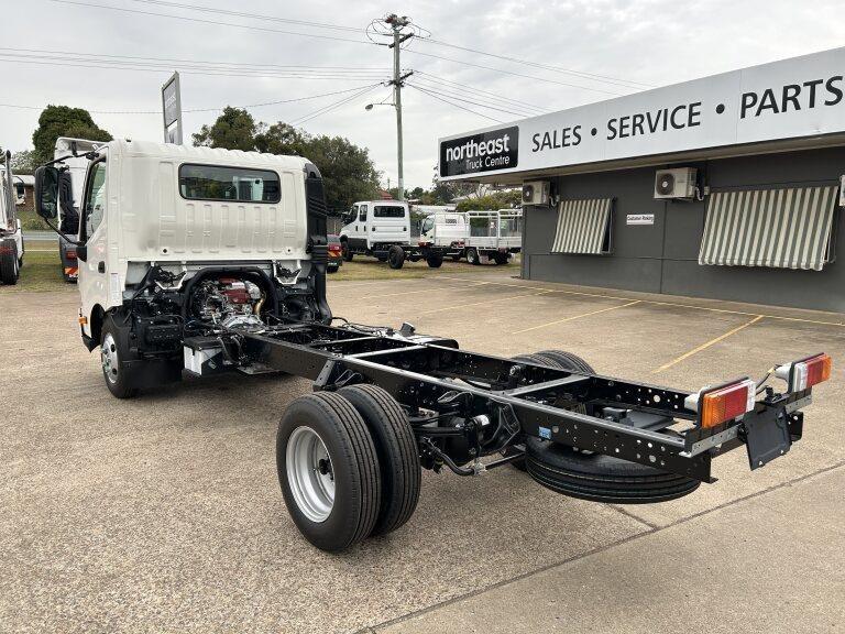 2025 HINO 300 XZU710R MY20 616 3430 WIDE 6 SP AUTO + DOUBLE O/D C/CHAS