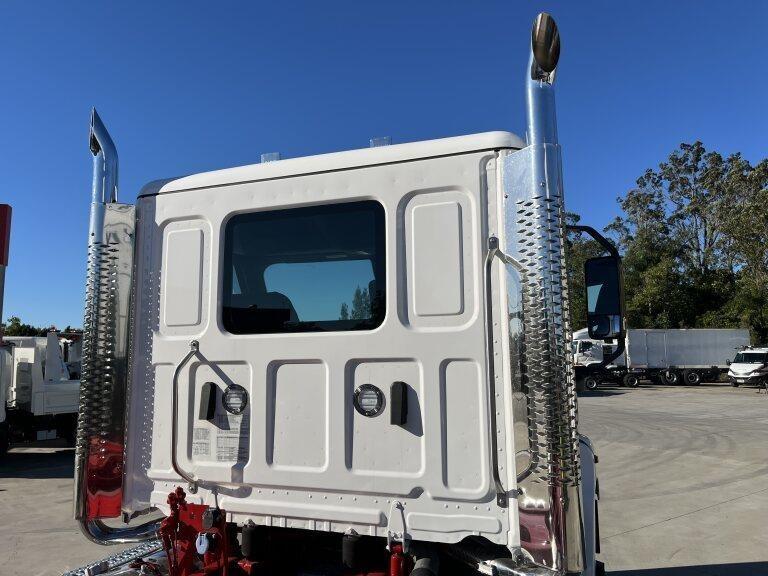 2024 WESTERN STAR 47X PRIME MOVER