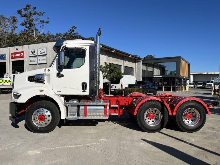 2024 WESTERN STAR 47X PRIME MOVER