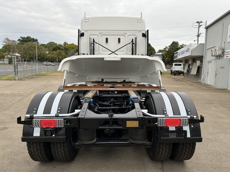 2025 WESTERN STAR 49X PRIME MOVER