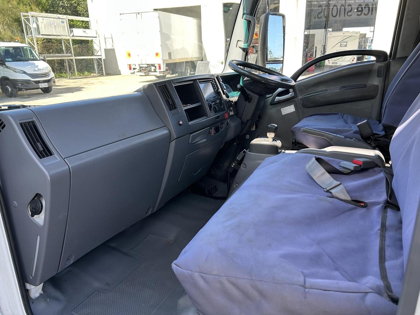 2013 ISUZU NPR NH 200 MEDIUM 6 SP AUTOMATED MANUAL C/CHAS