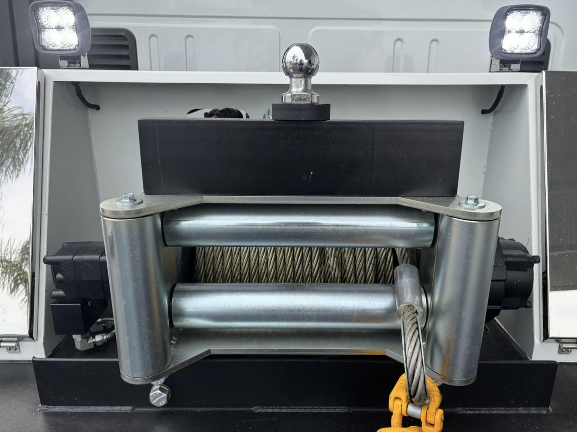 2023 IVECO S-WAY AT460 8X4 12 SP AUTOMATIC TILT TRAY