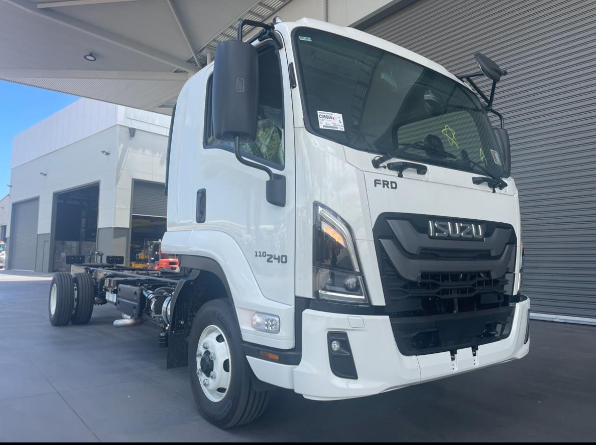 2025 ISUZU FRD F MY22 110-240 (XLWB) 6 SP AUTOMATED MANUAL C/CHAS