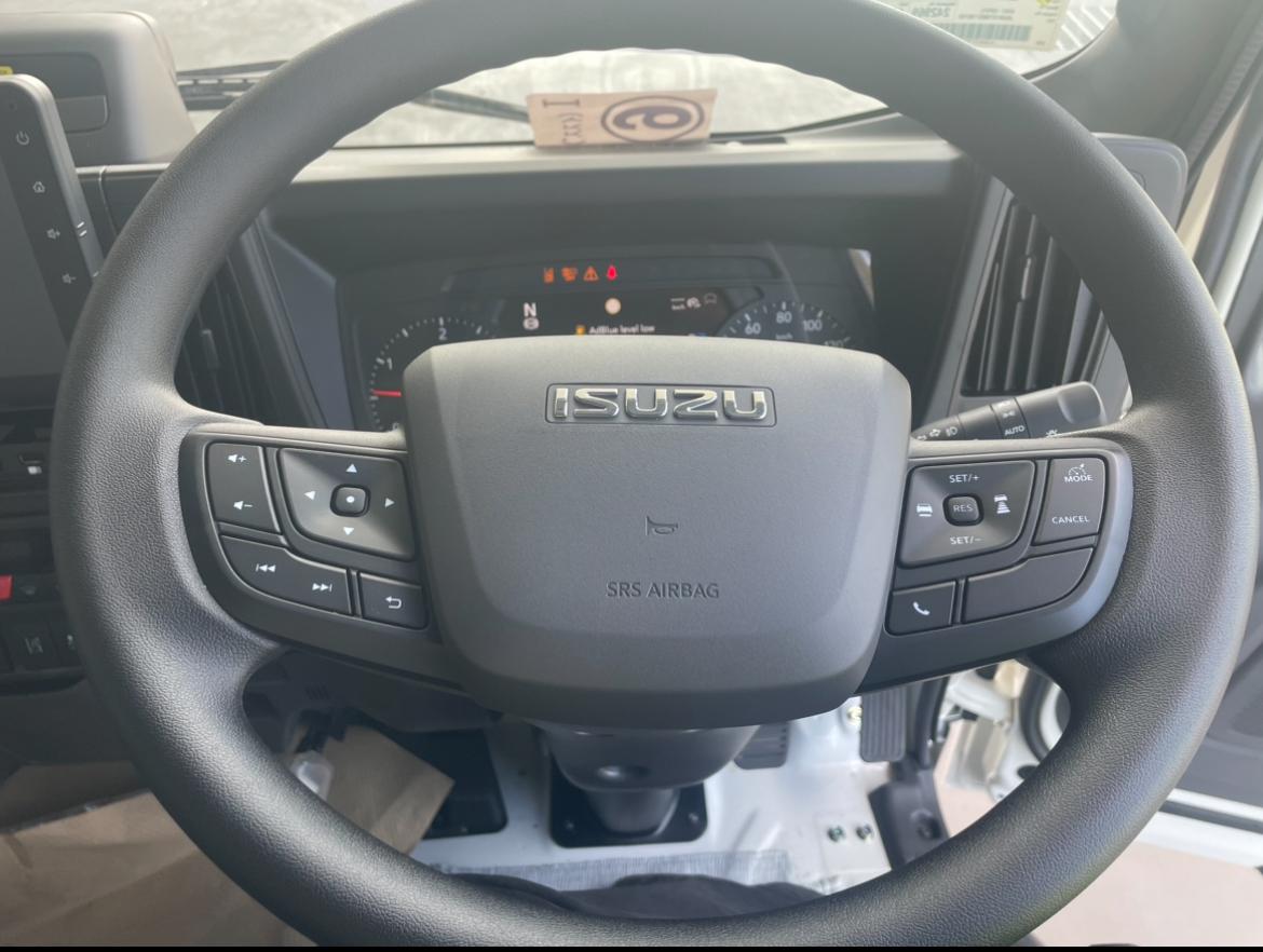 2025 ISUZU NQR 88-190 AM D45 6 SP AUTOMATED MANUAL C/CHAS