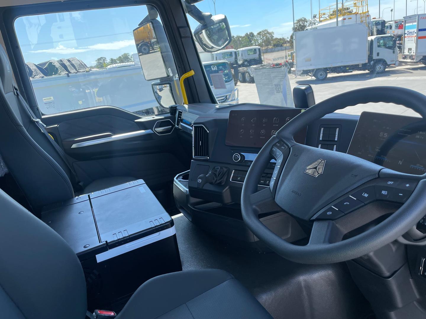 2025 SITRAK G5S 310 (6X4) AUTOMATIC PRIME MOVER